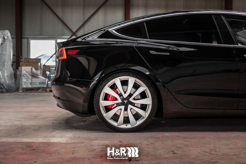 H&R 28659-1 H&R Senkefjærer til Tesla Model 3 - 4WD