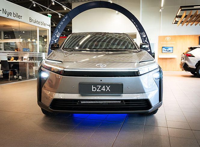 Hovedbilde Antec Lazer Grillkit | Linear 18 ELITE+ Toyota BZ4X - XBB Canbus 2025-